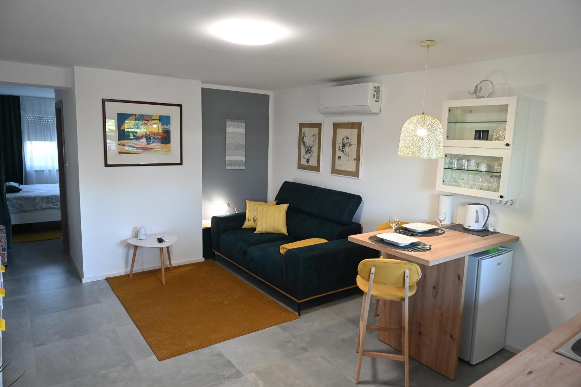 Studio Apartman Una -Self Check In,Free Parking Karlovac Exterior photo