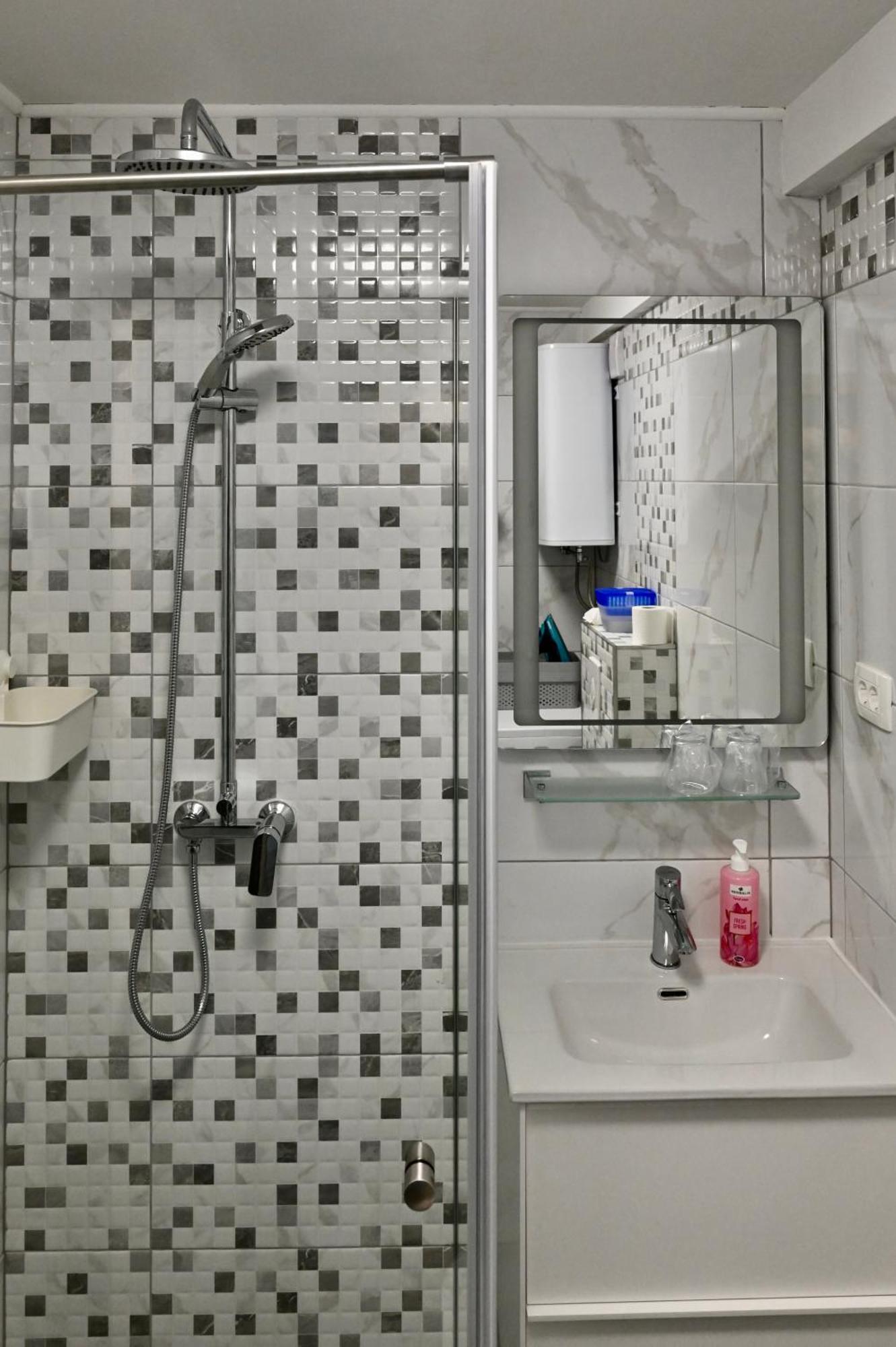 Studio Apartman Una -Self Check In,Free Parking Karlovac Exterior photo